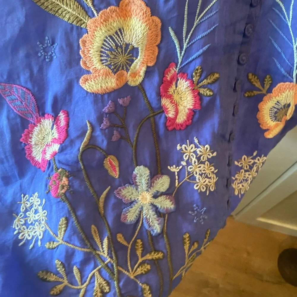 Johnny Was Embroidered Dress- Free flowing, comfortable 🌸🌺🦋 - Picture 10 of 13